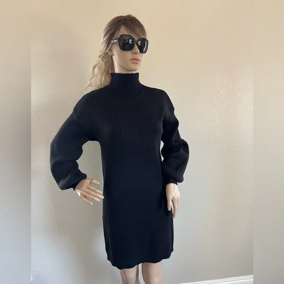 NWT- New With Tags Women’s Mock Neck Black Sweater Dress Size Small - Picture 5 of 11